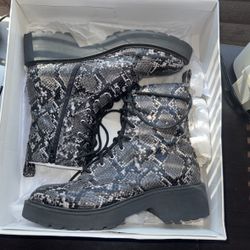 Steve Madden