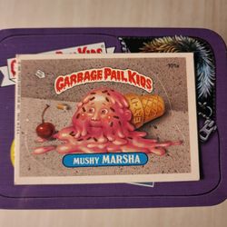 **Copyright Error** 1986 Garbage Pail Kids Muchy Marsha 101a (No Star Back)