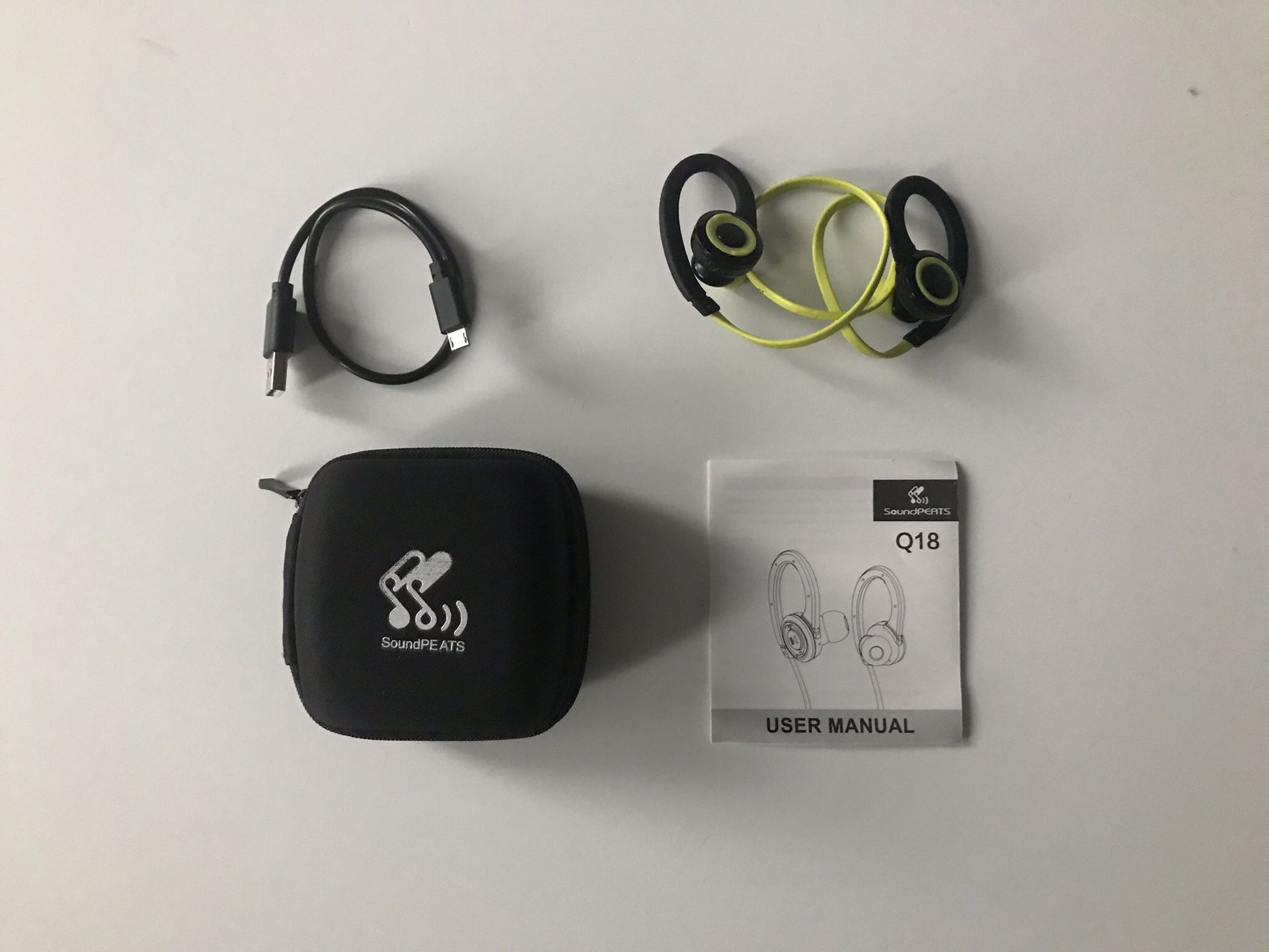 Bluetooth headphones with mic, SoundPeats Q18