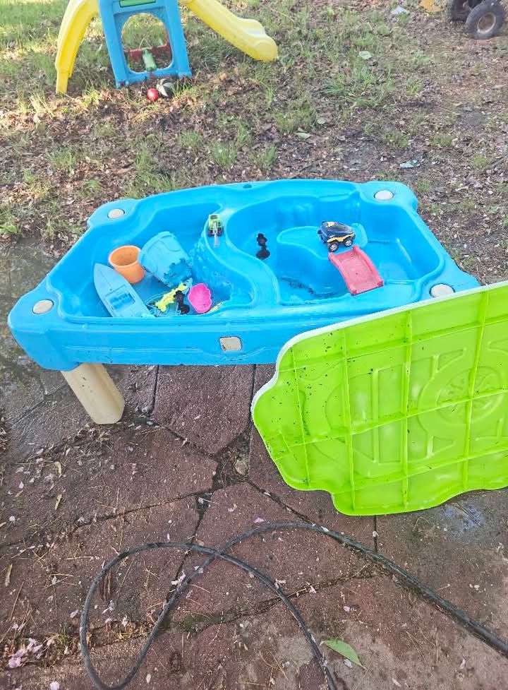 Price Is Firm.. Sand And Water Table