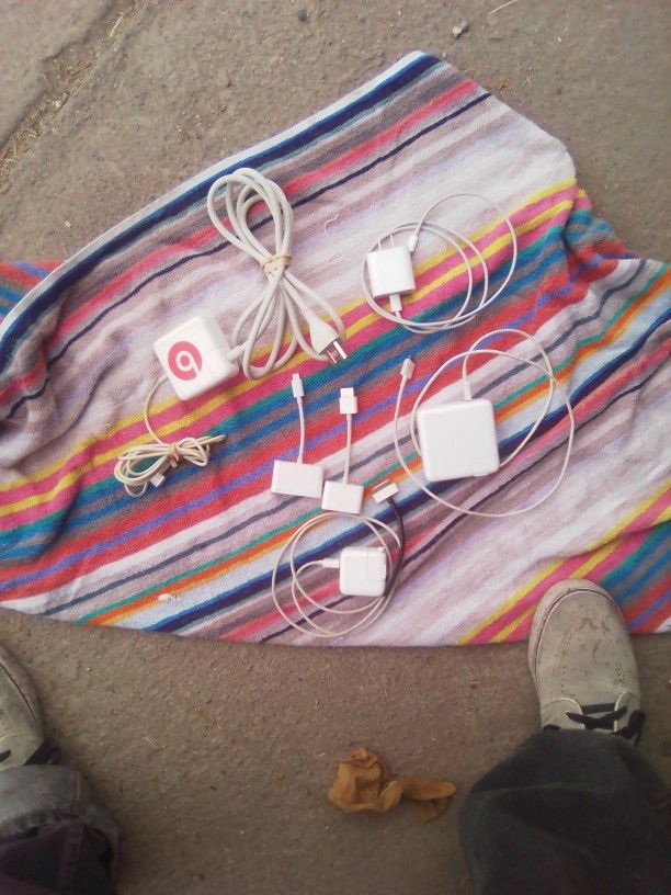 Apple Chargers And Video Accessories