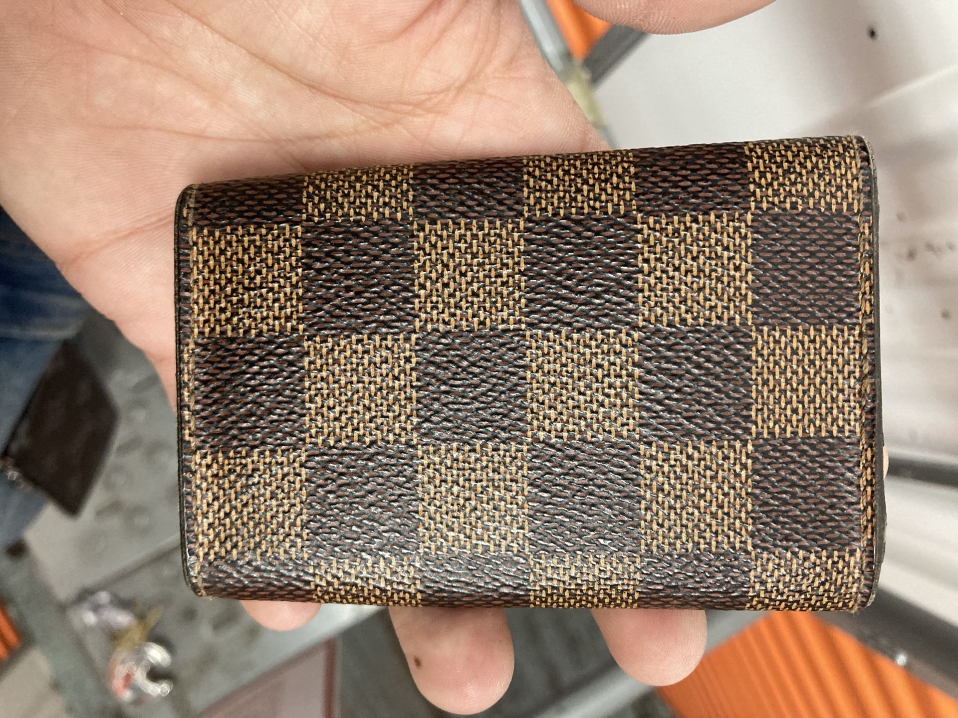 louis vuitton keychain wallet for Sale in New Rochelle, NY - OfferUp