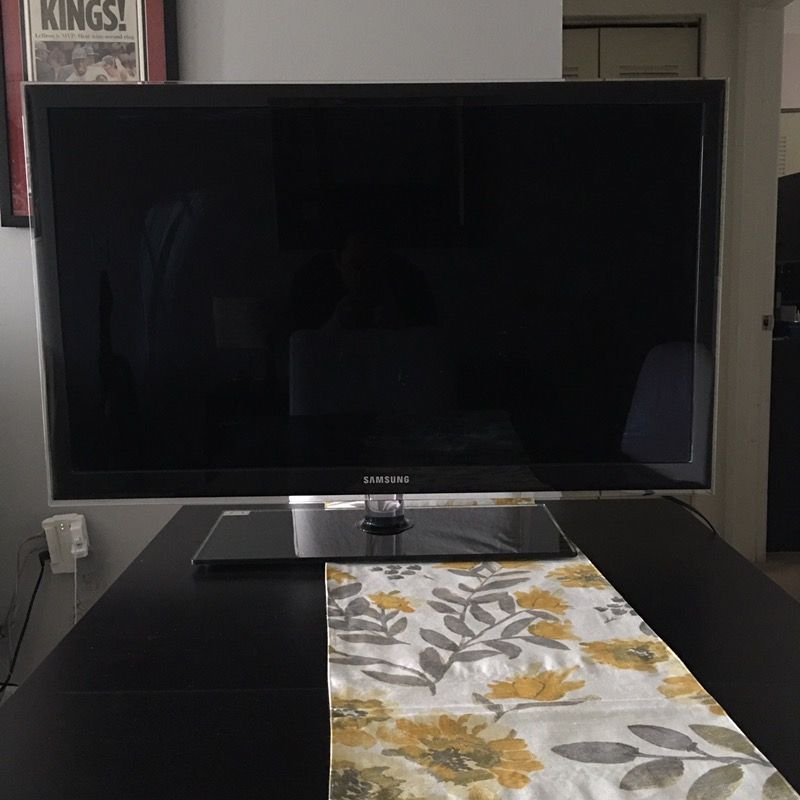 samsung un40C6300 1080P 120HZ LED