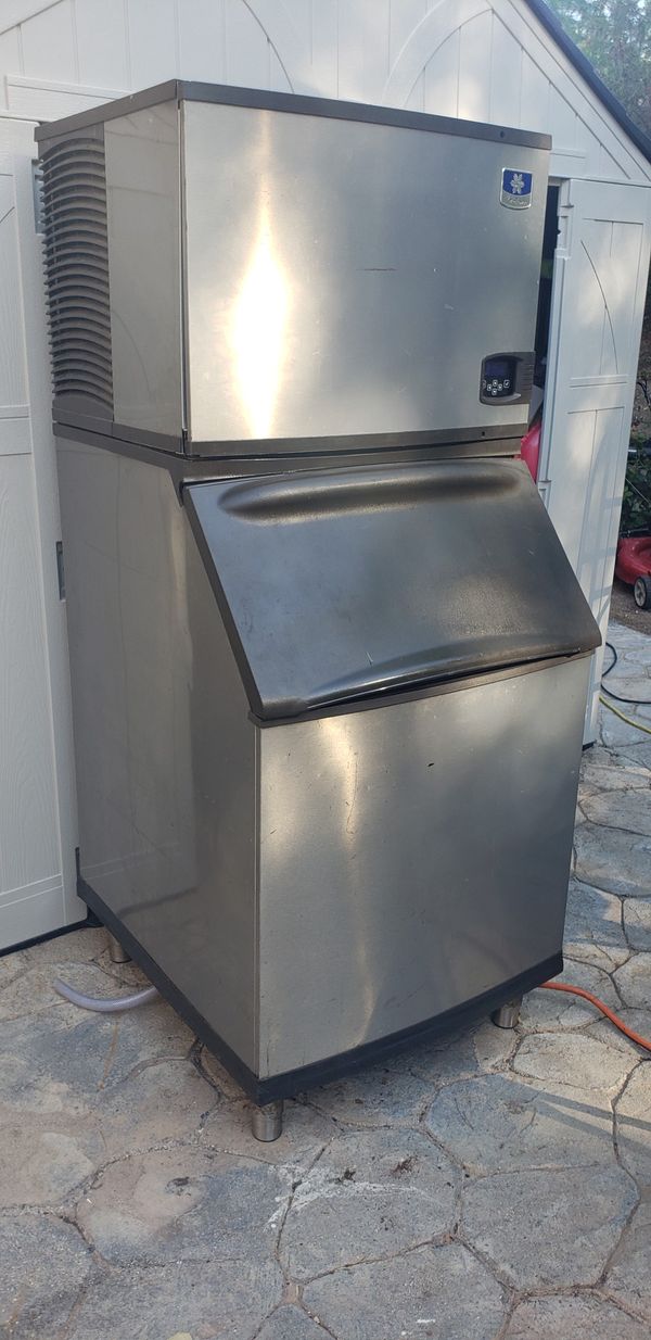 MANITOWOC 450lb COMMERCIAL ICE MACHINE for Sale in Canyon Country, CA