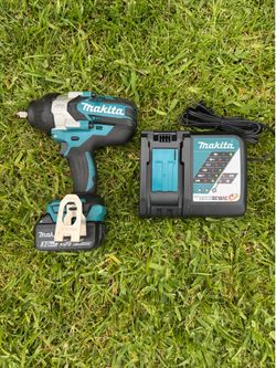 MAKITA XWTO8 1/2 IMPACT