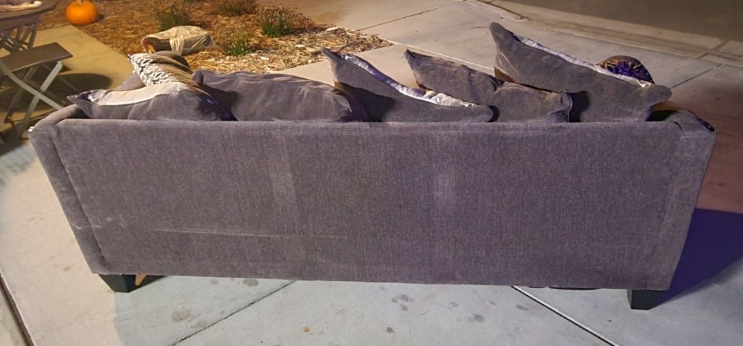 Sectional Couch (FREE DELIVERY)