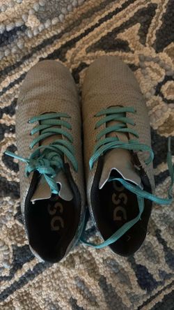 soccer cleats size 1