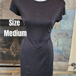 Black fitted dress