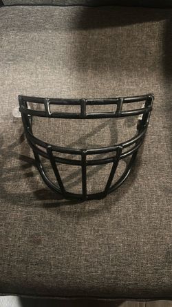 Schutt F7X Football Facemask