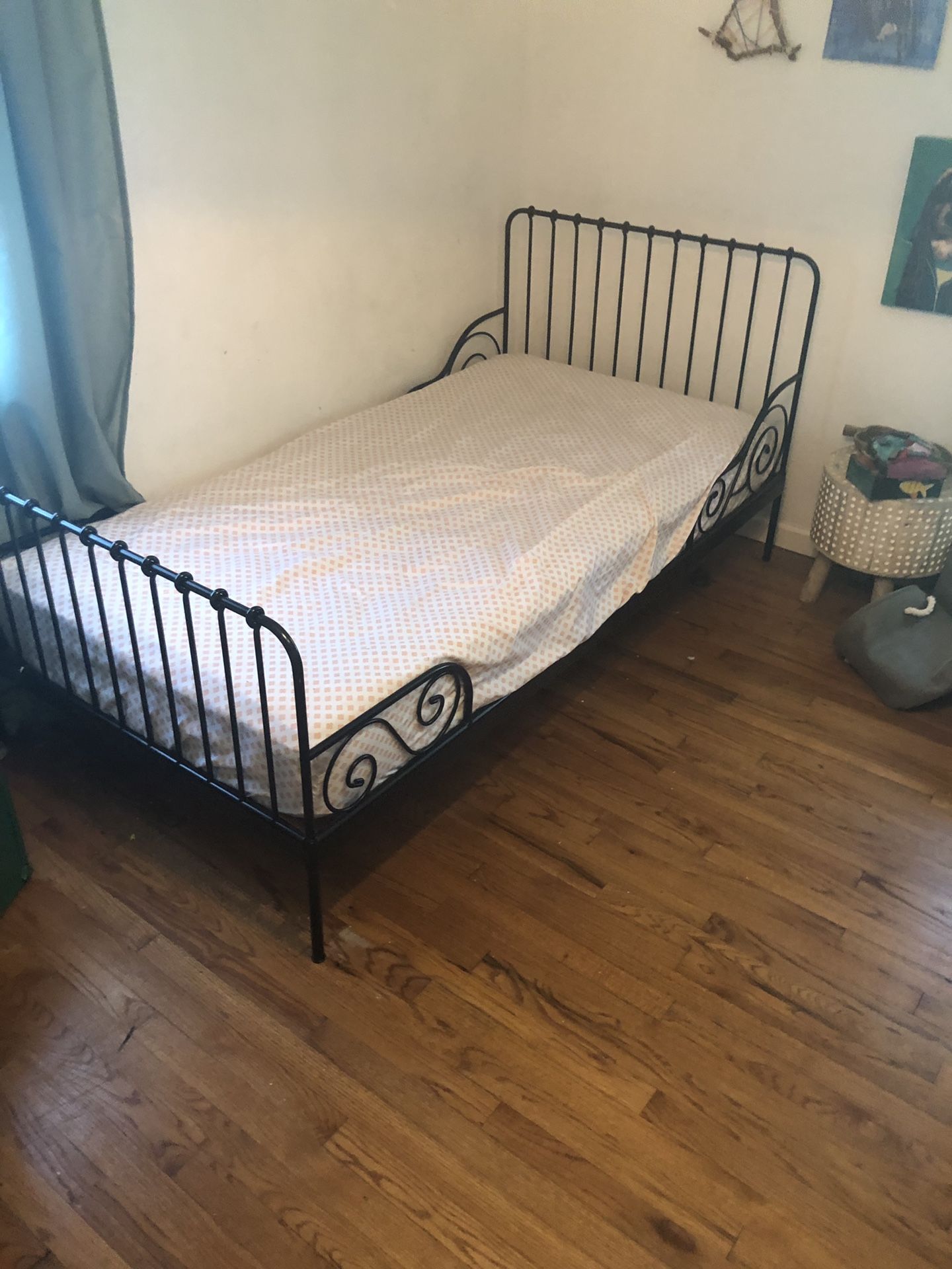 IKEA extendable bed