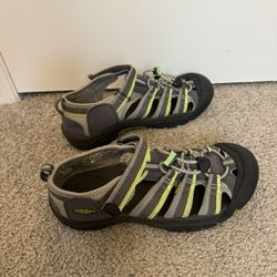 Women's Keen Sandals size 6 Grey Green Yellow Strappy Top