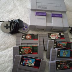 Super Nintendo With 7 Games All Cords $300