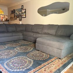 U-Shaped Sectional Couch