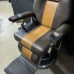 Barber Chair 