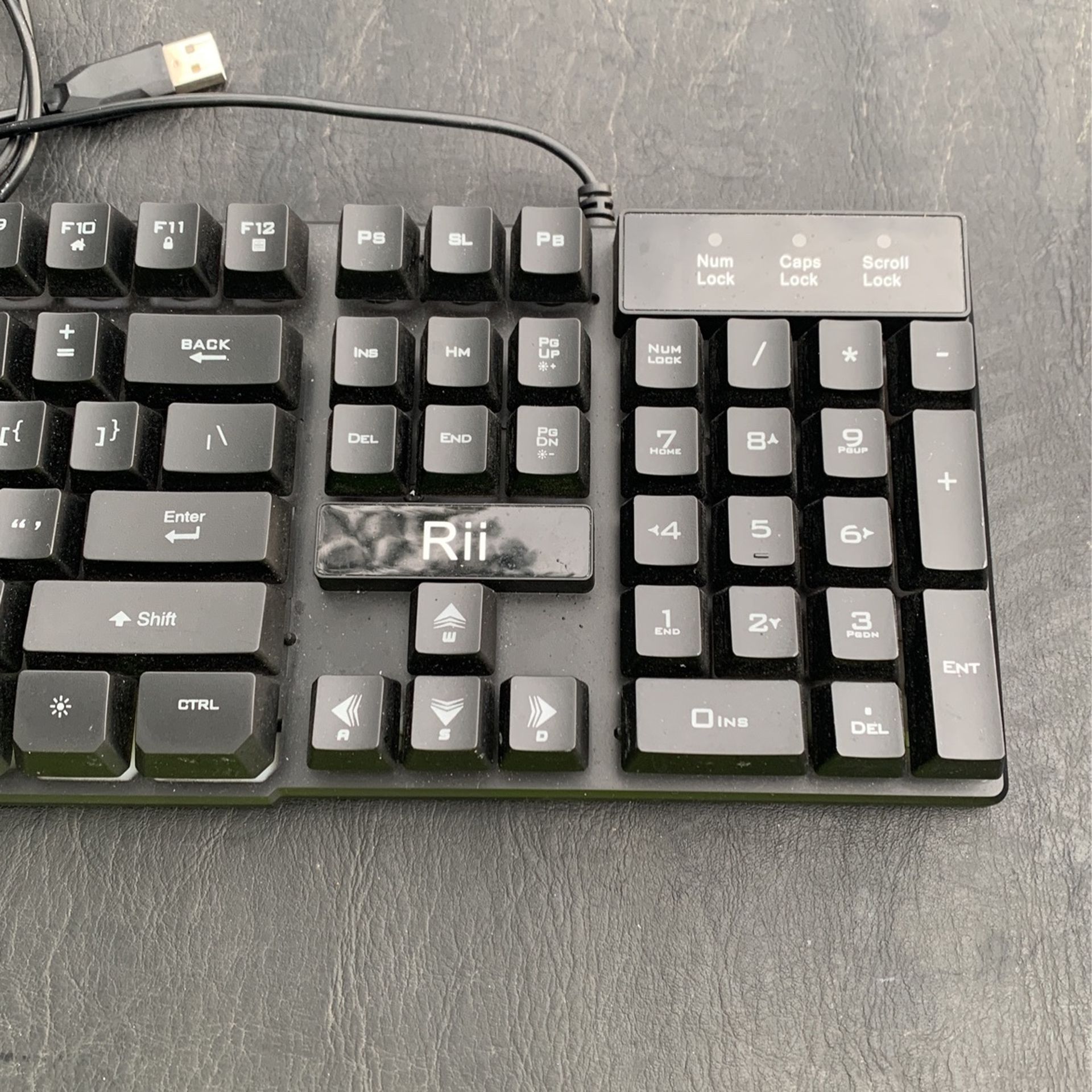 Like New Gaming Keyboard Rii