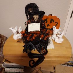 COLLECTABLE  HALLOWEEN DOLL  PLUS  DECORATIONS 