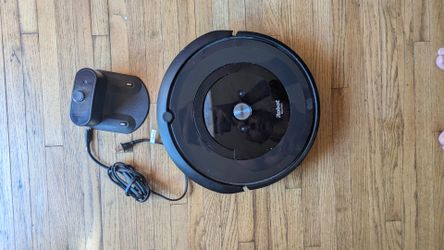 Roomba e5 Aerospace Floor Vacuum