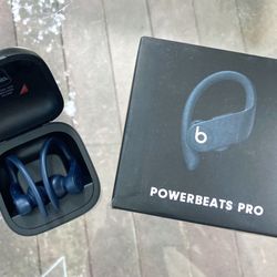 Beats By Dre Powerbeats Pro Wireless Earbuds in Navy Blue 