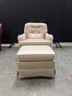 Classic Beige Upholstered Armchair with Dotted Fabric