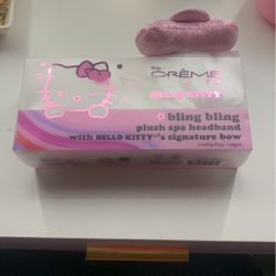 HELLO KITTY MINI BUNDLE 13$