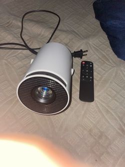 Small projecter