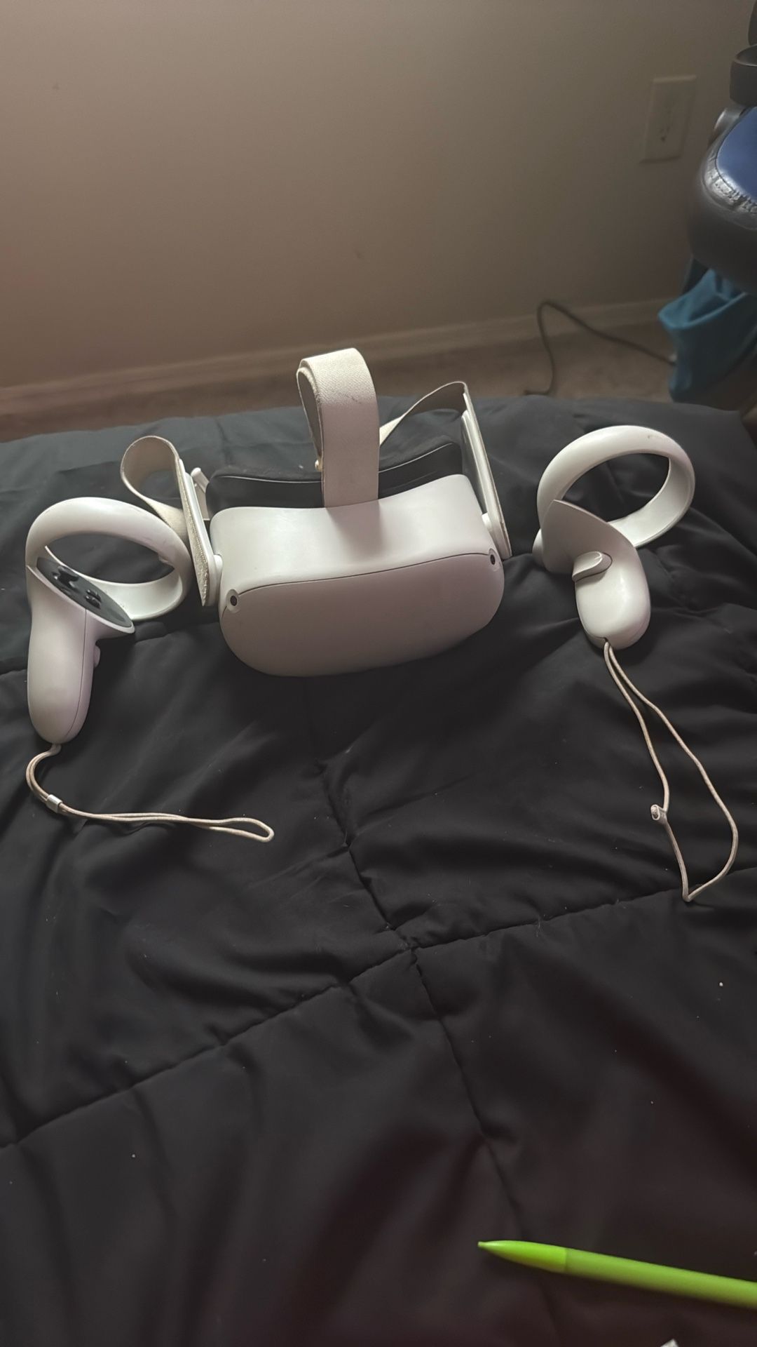 It’s Works It Works Perfect It Just Need batteries In The Controllers