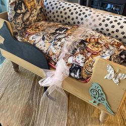 New Wine Crate Cat Bed