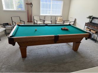 Pool table