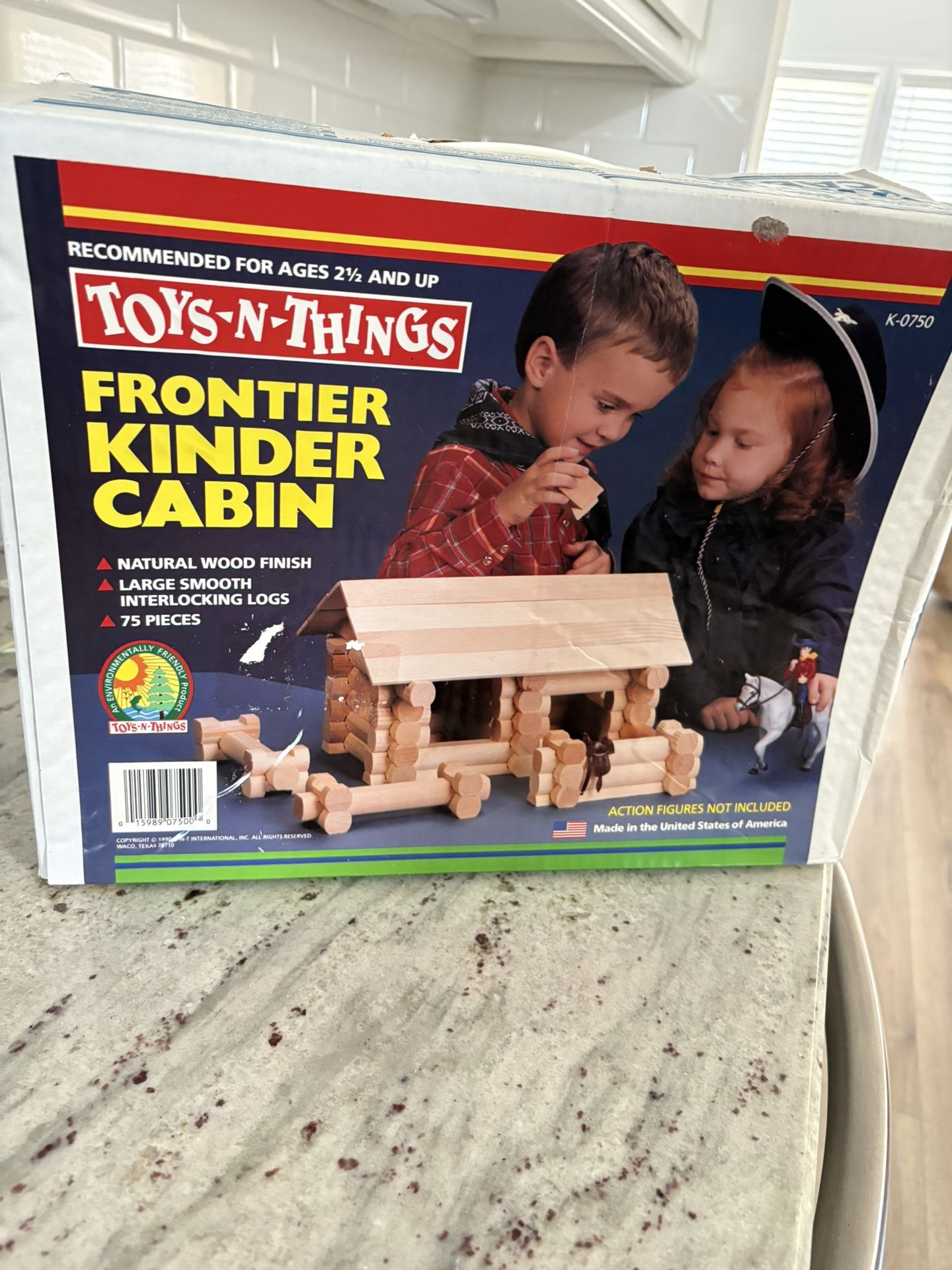 Toys: Building Blocks; Log frontier cabin