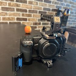 Blackmagic Pocket Cinema Camera 4K BMPCC 4K + Tilta Full Cage & Battery