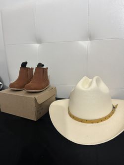 Botas Y Sombrero Para Bebe 