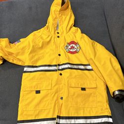 Boys Size 7 Rain Jacket