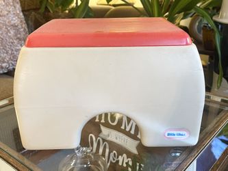 VTG Discontinued Red Step Stool