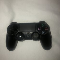 PS4 Controller
