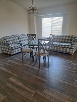 Dinning set 4 chairs