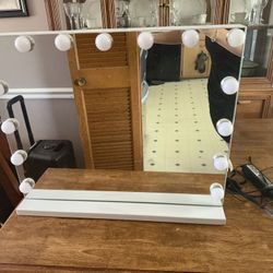 Light Up Mirror