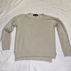 MAK Sweater ivory women junior small A009