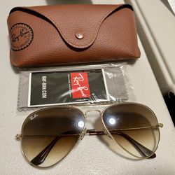 Ray-Ban Aviator Sunglasses