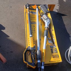 DEWALT 20V MAX 8in. Brushless Cordless Battery Powered Pole Saw (Tool Only)