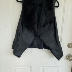 ROMEO + JULIET Women Vest Size M