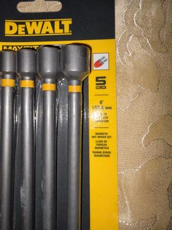 DeWalt MAXFIT ULTRA 5-Piece Magnetic Nut Driver Set
