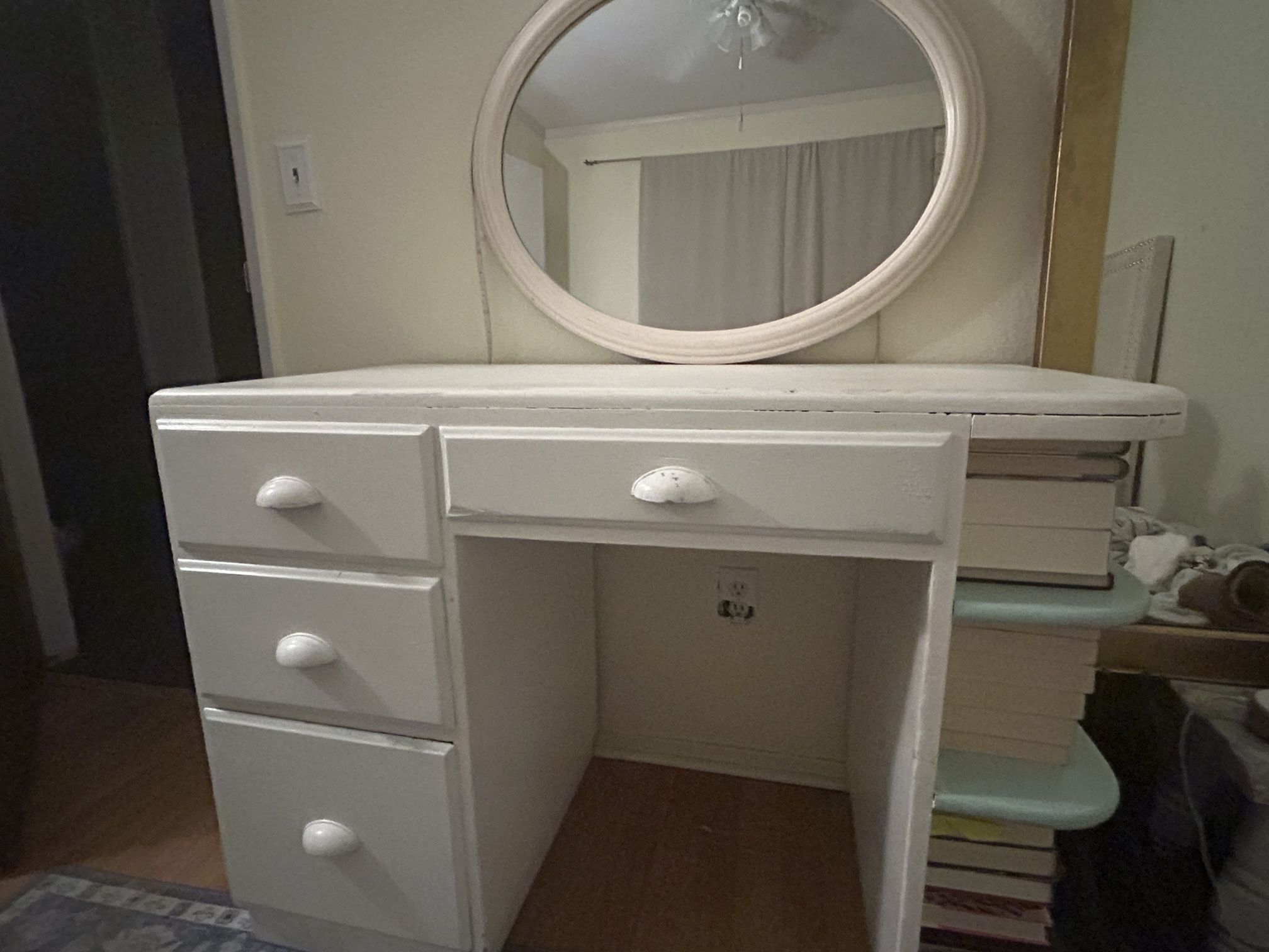 Full Wood, Vintage Vanity Dresser Comes With Mirrors Has Four Drawers In Shelving Space Need Gone Asap Prices Negotiable