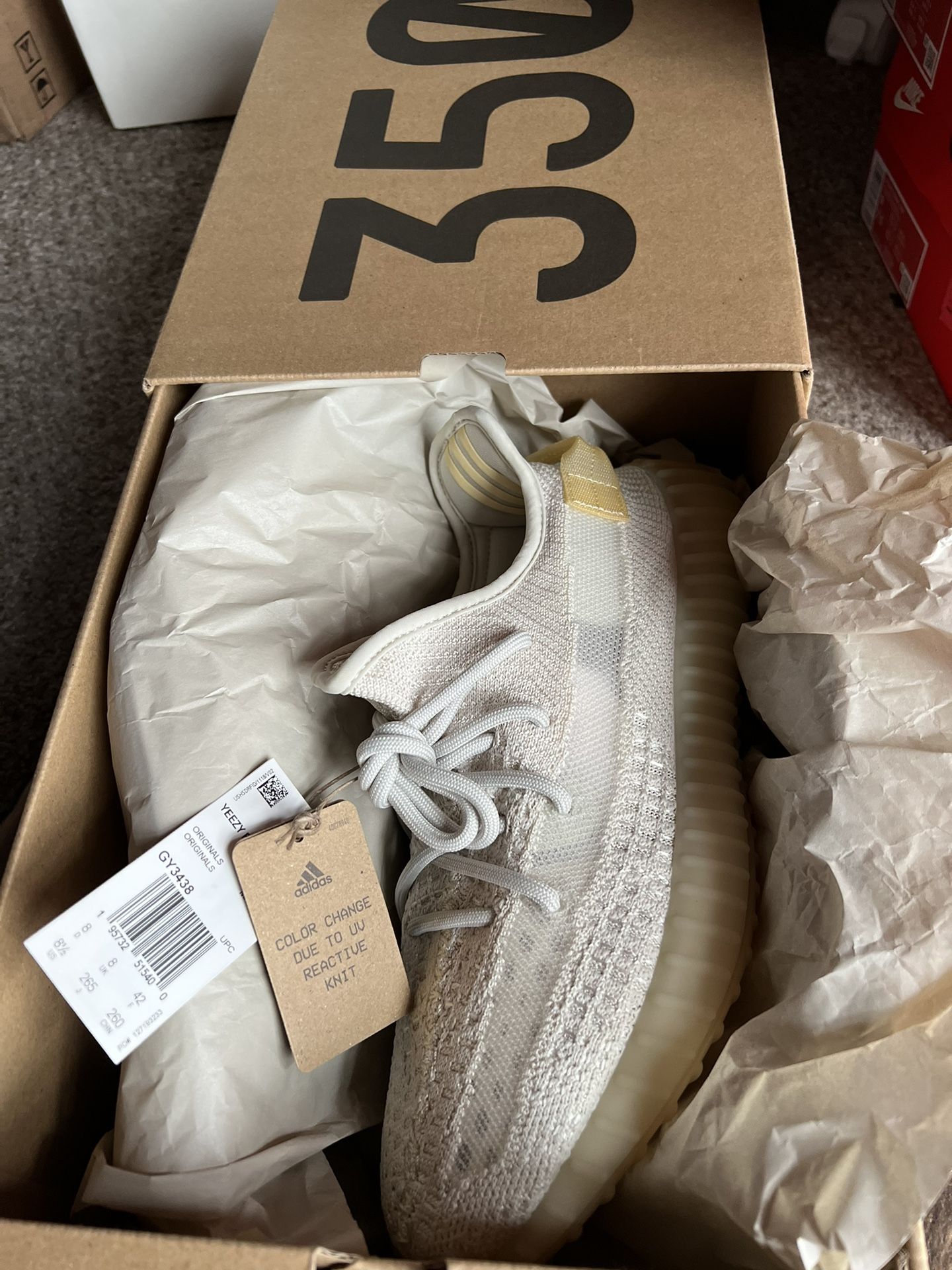 Yeezy Boost 350 V2 GY3438 w/box Light Men Size 8.5 Adidas Yeezy Boost 350 350s V2 Light 7.5 (38) | Mercari main image 4