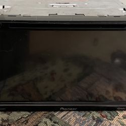 Pioneer Double Din Receiver With Amp & 8” Sub 