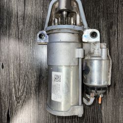 2020-2025 Ford Explorer Police 3.3L Engine Starter Motor L1MT-11000-FC OEM