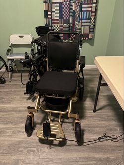 Motorized wheelchair