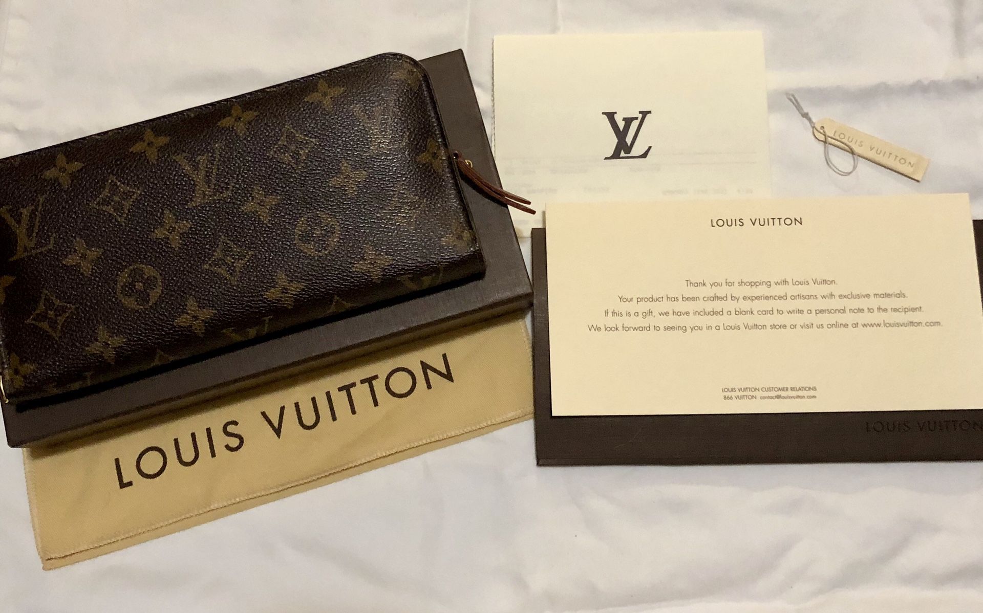 Louis Vuitton Wallet for Sale in Pearland, TX - OfferUp