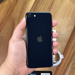 iPhone SE 3 64Gb Black 🖤 Unlocked