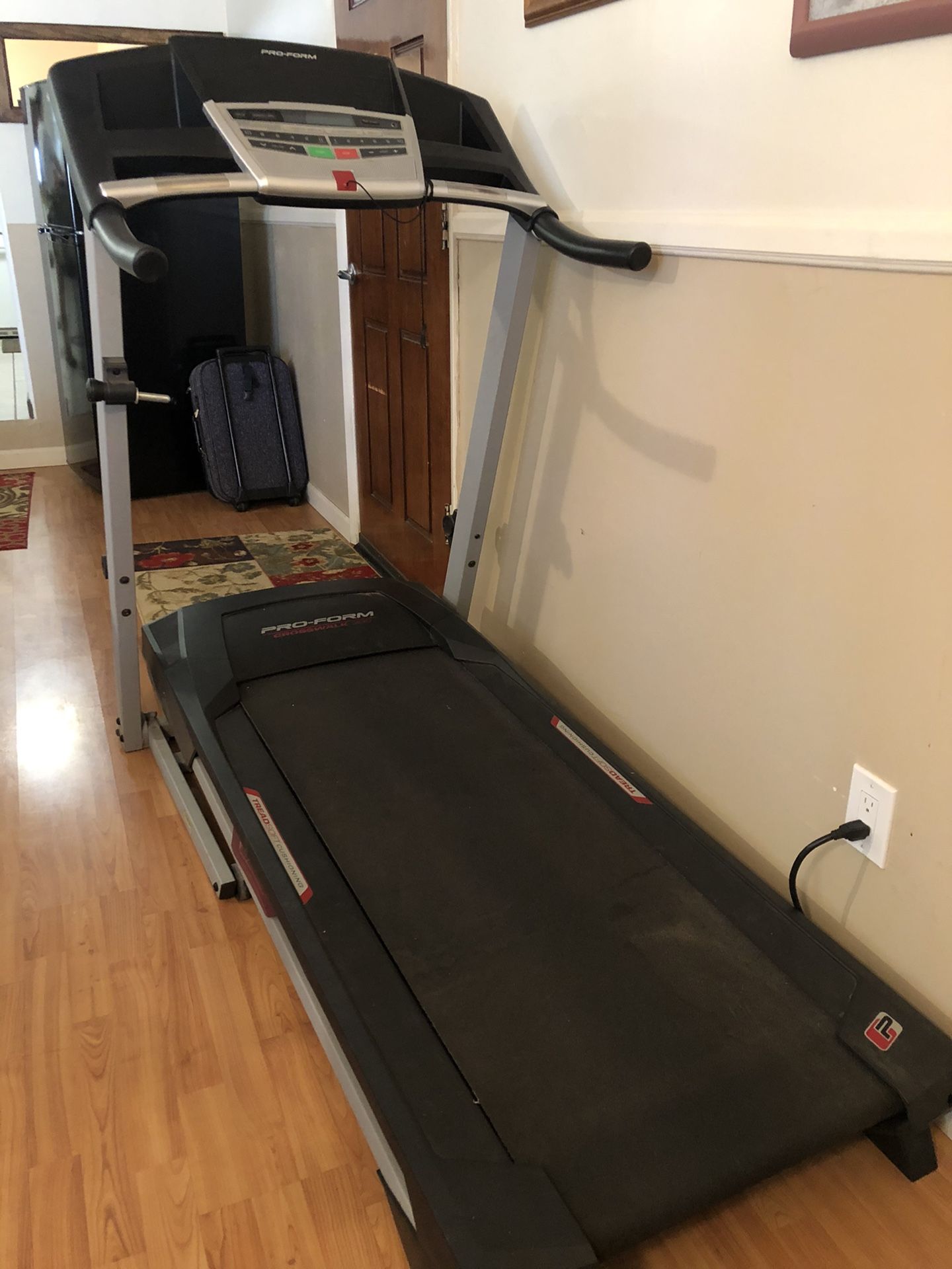 ProForm 395 Crosswalk Treadmill in excellent condition