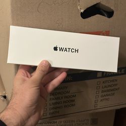 Apple Watch SE 2 40mm GPS + Cellular Midnight Color Sealed In Box